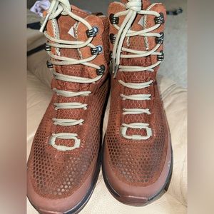 Only worn once indoors. Otherwise brand new